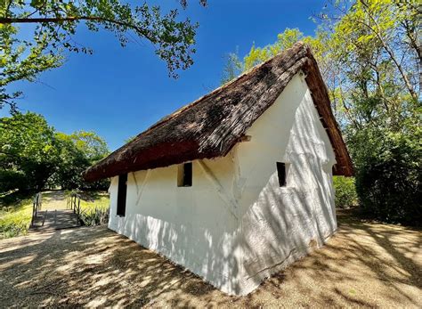 Das malerische Shimen-Gebirge: Eine Entdeckungsreise durch die Zeit!